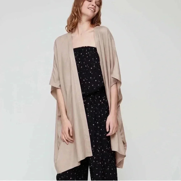Sunday Best Aritzia taupe tan Aitken short sleeve blouse cardigan XXS-XS - Picture 1 of 8